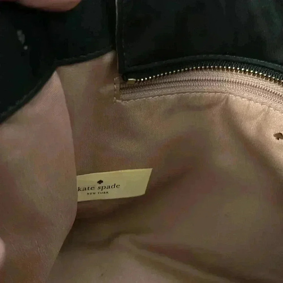 Pre-loved Kate Spade, black nylon, with shoulder or crossbody strap. - Picture 8 of 12